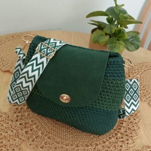 Zielona torebka z dwoma paskami nr 1